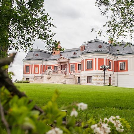 Voeroes Kastely Kunbaracs Eksteriør bilde